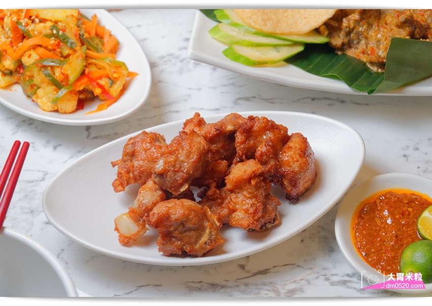 瘦仔林叻沙,道地馬來西亞風味x網美打卡店！檳城亞參叻沙,辣死你媽椰漿飯,香濃蝦湯頭~有夠正點,台北市民大道美食,台北叻沙推薦, - 大胃米粒 DAVID & MILLY