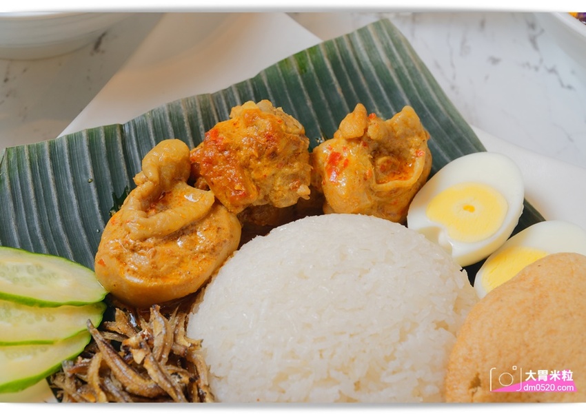 瘦仔林叻沙,道地馬來西亞風味x網美打卡店！檳城亞參叻沙,辣死你媽椰漿飯,香濃蝦湯頭~有夠正點,台北市民大道美食,台北叻沙推薦, - 大胃米粒 DAVID & MILLY