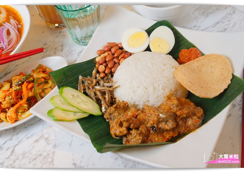 瘦仔林叻沙,道地馬來西亞風味x網美打卡店！檳城亞參叻沙,辣死你媽椰漿飯,香濃蝦湯頭~有夠正點,台北市民大道美食,台北叻沙推薦, - 大胃米粒 DAVID & MILLY