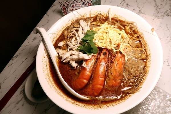 瘦仔林叻沙: 瘦仔林叻沙 來自馬來西亞道地砂勞越叻沙 瘦仔林叻沙: 瘦仔林叻沙 來自馬來西亞道地砂勞越叻沙