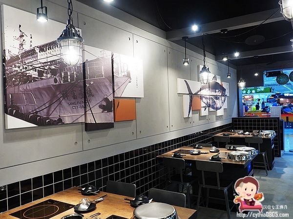 桃園經國路美食-祥富水產桃園店-海鮮火鍋超市來啦~單點火鍋的食材，比全聯還便宜的價格啊!!!! (邀約) @民宿女王芽月-美食.旅遊.全台趴趴走