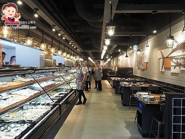 桃園經國路美食-祥富水產桃園店-海鮮火鍋超市來啦~單點火鍋的食材，比全聯還便宜的價格啊!!!! (邀約) @民宿女王芽月-美食.旅遊.全台趴趴走