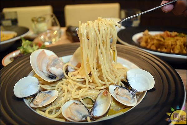 1001手作廚房：台中高CP值義式料理。1001手作廚房。 高質感平價消費網路一致好評！