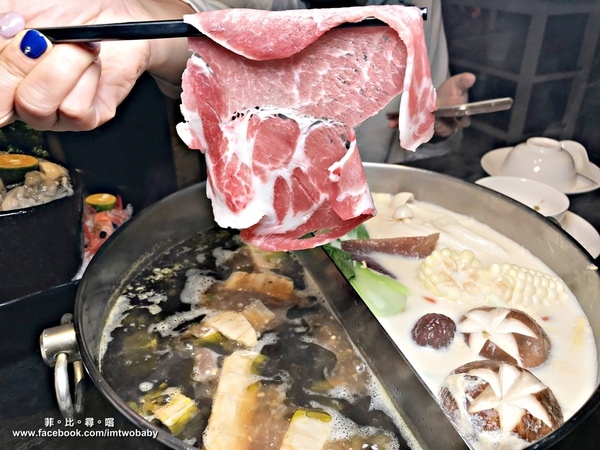 蓹青重慶麻辣鍋物:【大安區美食】蓹青重慶麻辣鍋物 特選青花椒麻勁入鍋 鮮香濃郁、醇麻爽口超夠味!捷運國父紀念館站/台北麻辣火鍋