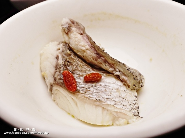 蓹青重慶麻辣鍋物:【大安區美食】蓹青重慶麻辣鍋物 特選青花椒麻勁入鍋 鮮香濃郁、醇麻爽口超夠味!捷運國父紀念館站/台北麻辣火鍋