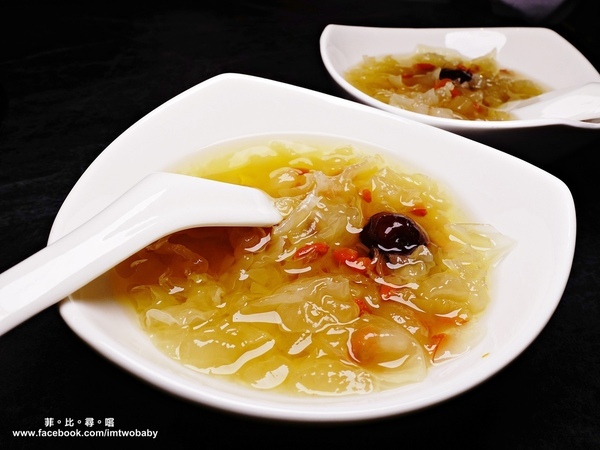 蓹青重慶麻辣鍋物:【大安區美食】蓹青重慶麻辣鍋物 特選青花椒麻勁入鍋 鮮香濃郁、醇麻爽口超夠味!捷運國父紀念館站/台北麻辣火鍋