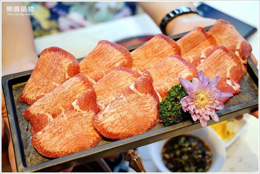 【台北中山國小火鍋】樂晴鍋物．巧克力和牛、海鮮、酒吧、健康鍋物!