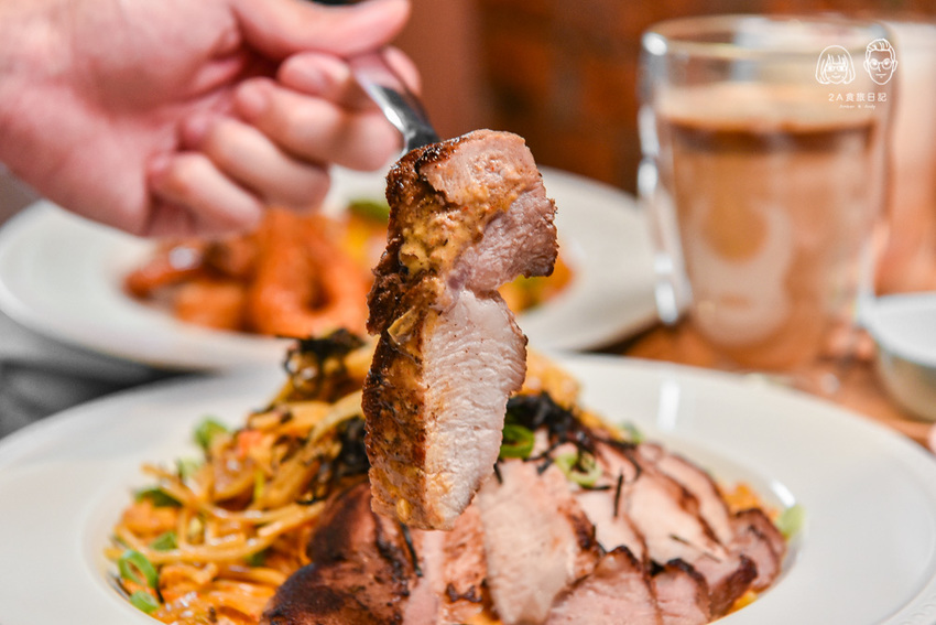 水礦 Restaurant & Cafe：台北大安區美食-東區免收服務費的質感義式咖啡廳，必點濃郁的泡菜奶油義大利麵！