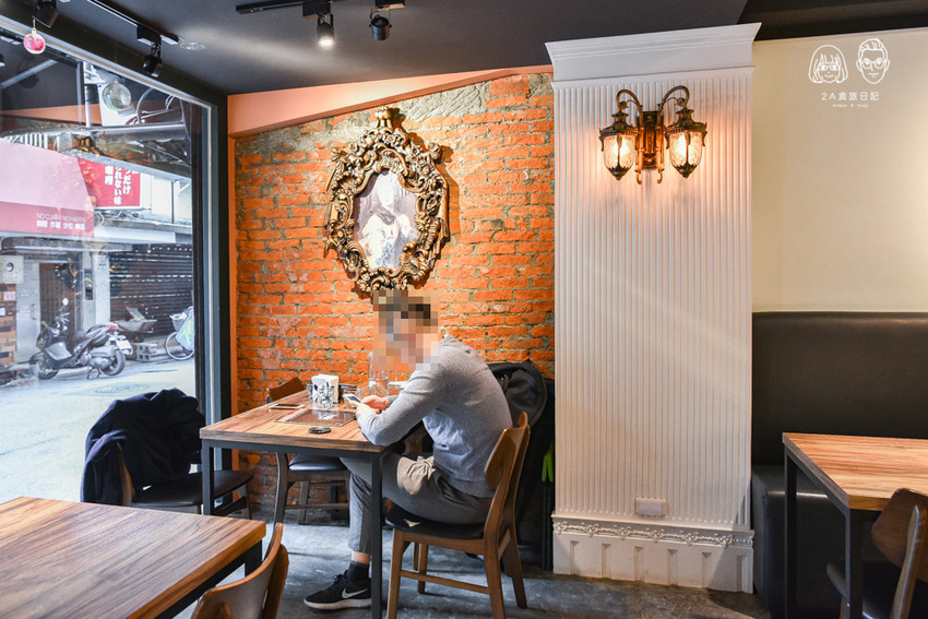 水礦 Restaurant & Cafe：台北大安區美食-東區免收服務費的質感義式咖啡廳，必點濃郁的泡菜奶油義大利麵！