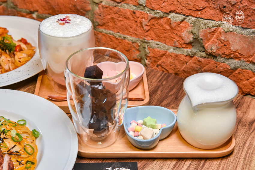 水礦 Restaurant & Cafe：台北大安區美食-東區免收服務費的質感義式咖啡廳，必點濃郁的泡菜奶油義大利麵！