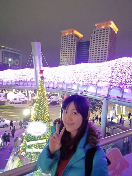 2018新北市歡樂耶誕城：【新北景點】2018新北歡樂耶誕城@捷運板橋站