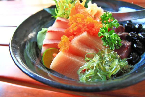 【超過170個攤位!】各式各樣美食、食材讓你逛到腳酸!不論刮風還是下大雨,都能逛街絕佳室內好景點!-汐止秀豐市場