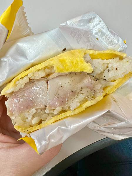 【超商美食■7-11】晶華握便當-黑松露佐嫩雞