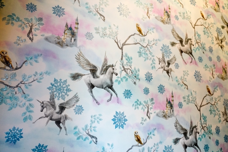 跳躍的宅男 - [花蓮美食]粉色系夢幻少女風超好拍 日式半熟蛋包飯推薦 自製彩虹千層蛋糕好吃又好看-Unicorn獨角獸洋食館