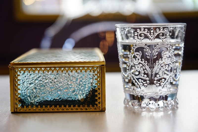 跳躍的宅男 - [花蓮美食]粉色系夢幻少女風超好拍 日式半熟蛋包飯推薦 自製彩虹千層蛋糕好吃又好看-Unicorn獨角獸洋食館