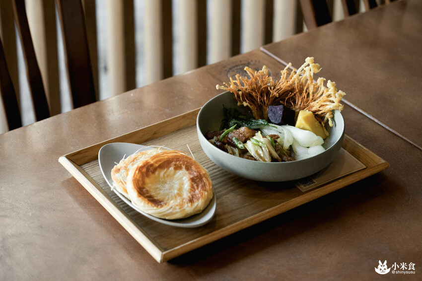 有春茶館大墩店｜情懷好味重拾家溫度。還有隱藏版古早味冰沙｜台中茶館小吃｜公益路下午茶推薦 - 小米食