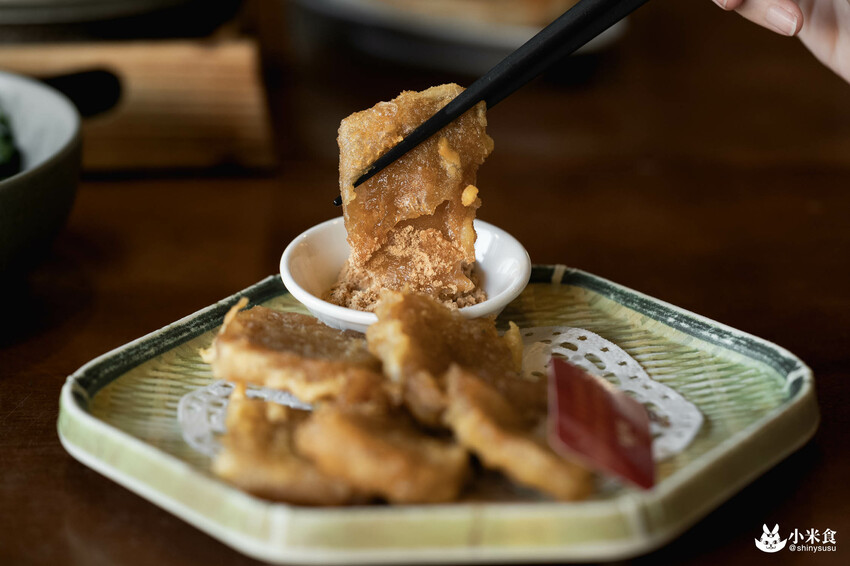 有春茶館大墩店｜情懷好味重拾家溫度。還有隱藏版古早味冰沙｜台中茶館小吃｜公益路下午茶推薦 - 小米食