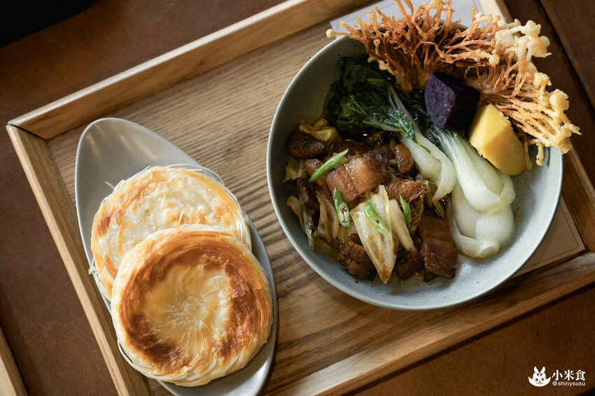 有春茶館大墩店｜情懷好味重拾家溫度。還有隱藏版古早味冰沙｜台中茶館小吃｜公益路下午茶推薦 - 小米食