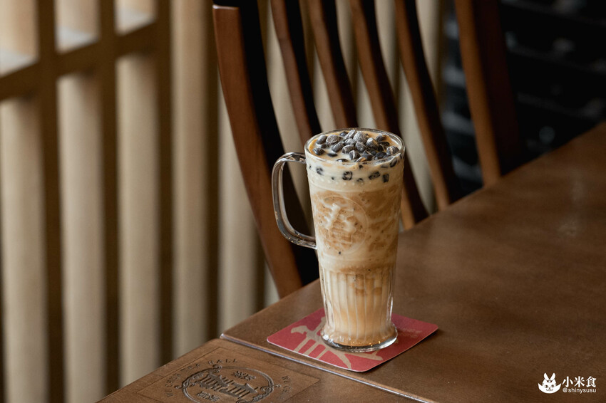 有春茶館大墩店｜情懷好味重拾家溫度。還有隱藏版古早味冰沙｜台中茶館小吃｜公益路下午茶推薦 - 小米食
