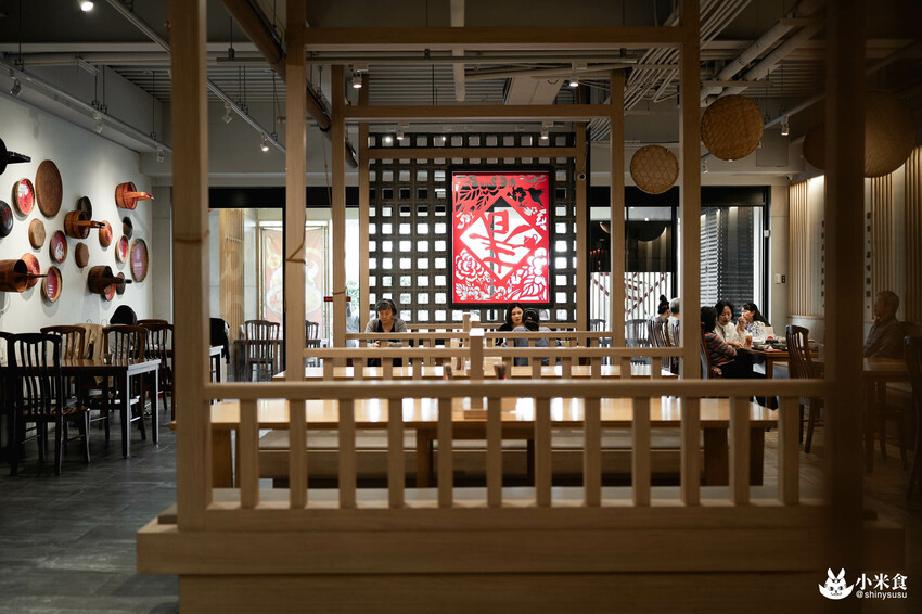 有春茶館大墩店｜情懷好味重拾家溫度。還有隱藏版古早味冰沙｜台中茶館小吃｜公益路下午茶推薦 - 小米食