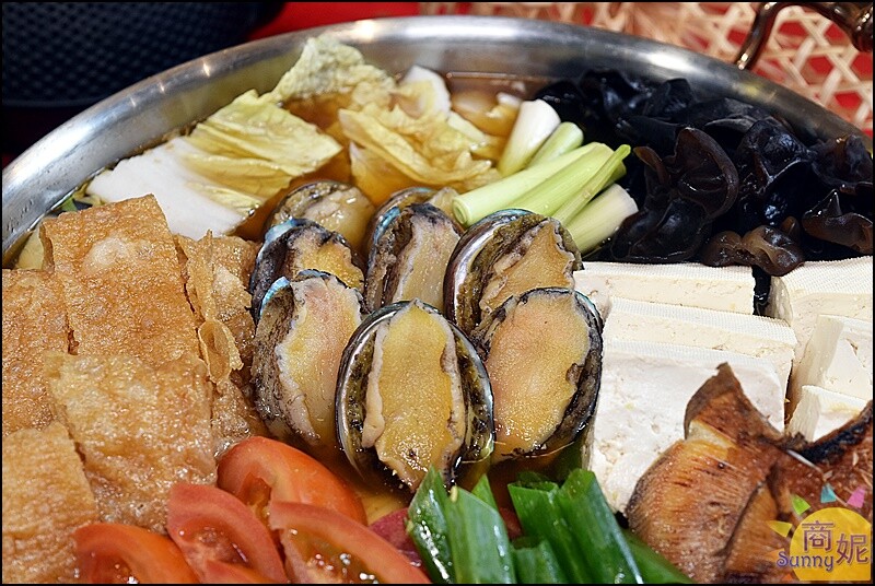 2025年菜推薦|阿嬤手路菜超澎湃!過年聚餐首選,年菜預購送料理新書-商妮吃喝遊樂