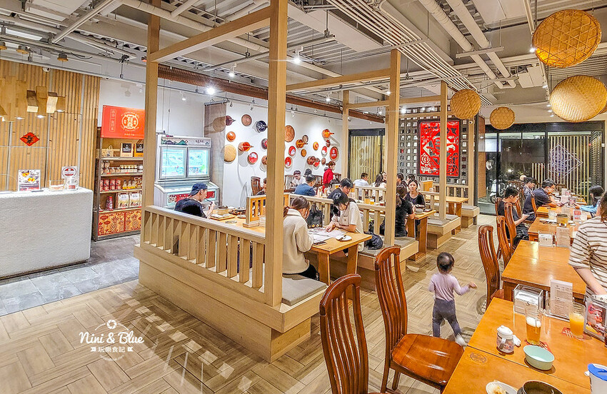 2022冬季草莓冰開賣，還有超霸氣的蔥燒虱目魚肚飯給你完整魚片 -妮妮布魯