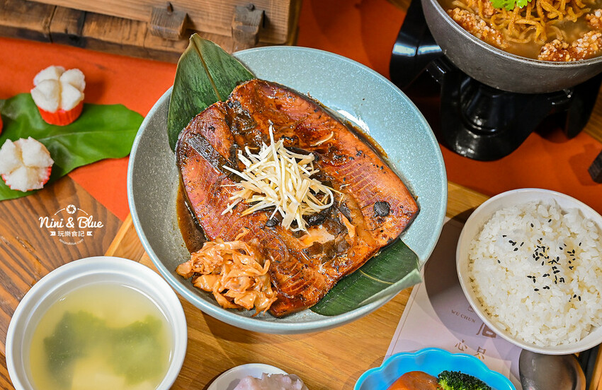 2022冬季草莓冰開賣，還有超霸氣的蔥燒虱目魚肚飯給你完整魚片 -妮妮布魯