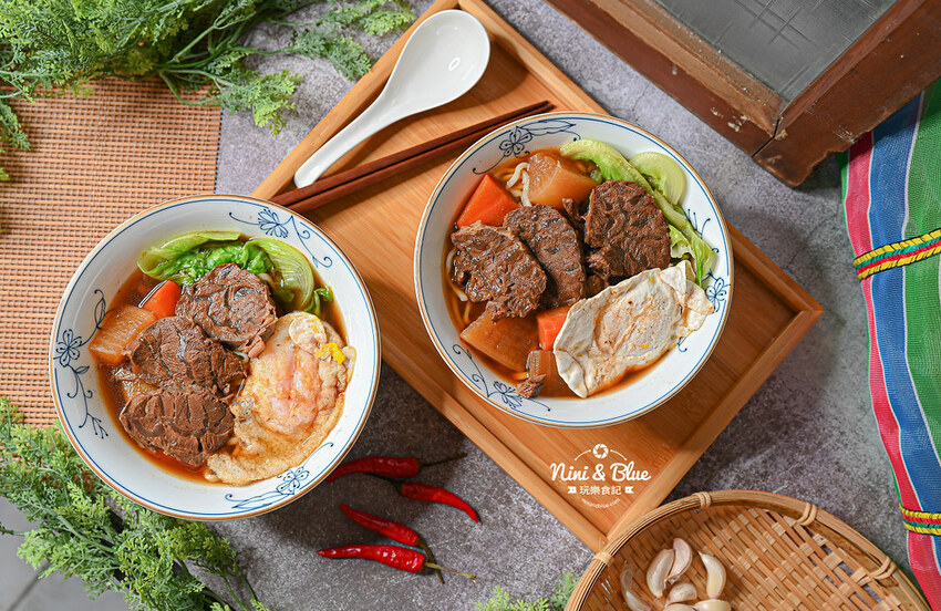 台味餐盒雙主菜+送飲料很豐盛,還有冷凍熟食包優惠中*妮妮布魯