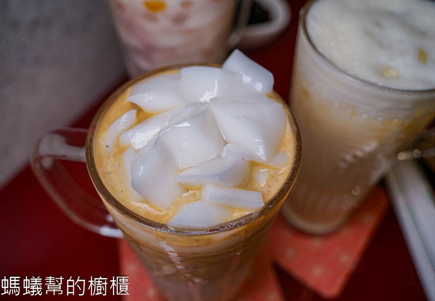 台中市南屯區有春茶館 | 台中南屯美食茶館，經典麻油雞、蜜糖粳粽冰、魷魚螺肉蒜，點心飲料高水準，聚餐包廂都合宜！ - 螞蟻幫的櫥櫃