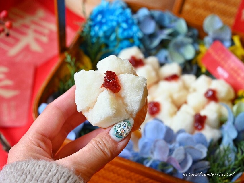 有春茶館|2025台中年菜、新年聚餐餐廳首選!輕鬆料理經典台菜澎拜上桌,訂購整組年菜享早鳥優惠再贈《免開火!巧用家電做台菜》新書 - 糖糖's 享食生活