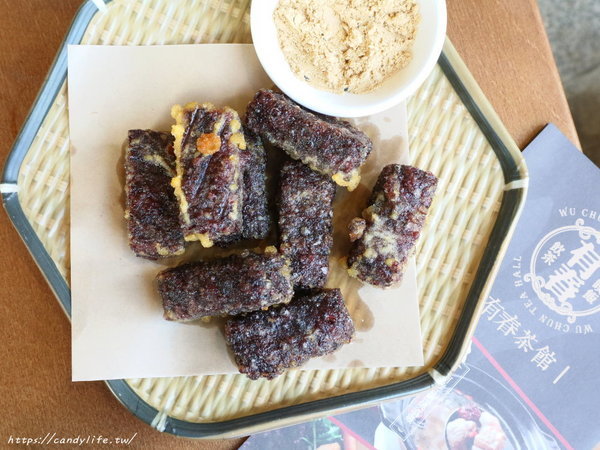 有春茶館(大墩店):台中美食│有春茶館大墩店〃裝潢充滿古色古香,餐點好吃,非常適合聚餐聊天的好所在~