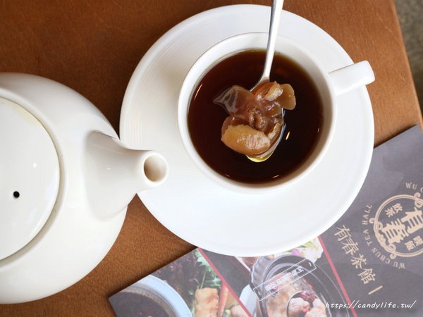 有春茶館(大墩店):台中美食│有春茶館大墩店〃裝潢充滿古色古香,餐點好吃,非常適合聚餐聊天的好所在~