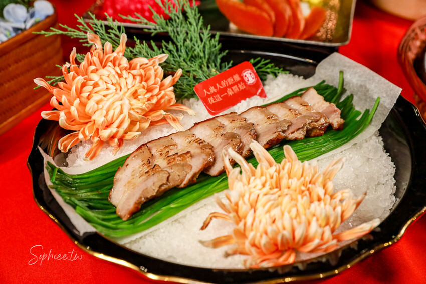 2025台中年菜》有春茶館 精緻台味年菜 圍爐團圓飯 新年聚餐 包廂訂位包場 早鳥優惠開跑! @蘇菲漫旅