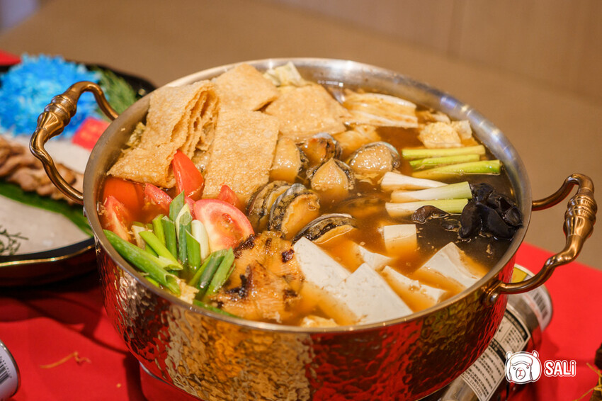 有春茶館|2025聚餐年菜推薦,經典台菜澎湃上桌,廚藝新手也能輕鬆搞定,預購再送食譜新書 - 莎笠,小日子