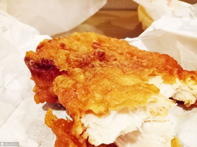 【高雄左營】天使雞排 | 瑞豐夜市人氣排隊小吃 面積大、體積厚外酥內鮮嫩