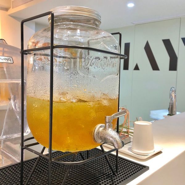 【MAYBE時尚水果飲品】台北東區最美的飲料