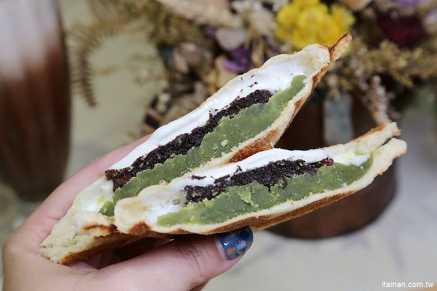 台南美食｜T&F手作吐司-崇明店~不只有爆餡熱壓吐司，還有限量超狂爆料海鮮鍋燒意麵!!早午餐、午食、下午茶新選擇! - 台南好Food遊