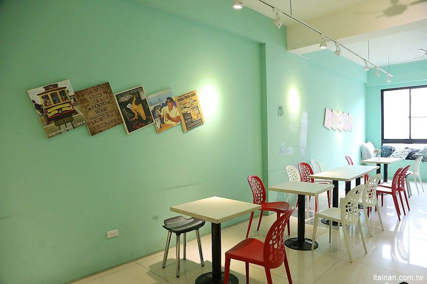 台南美食｜T&F手作吐司-崇明店~不只有爆餡熱壓吐司，還有限量超狂爆料海鮮鍋燒意麵!!早午餐、午食、下午茶新選擇! - 台南好Food遊