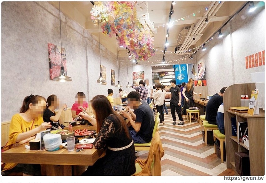 不敢相信！這間火鍋店平日只要99元就能吃三種和牛！挑戰大胃王成功再賺500元