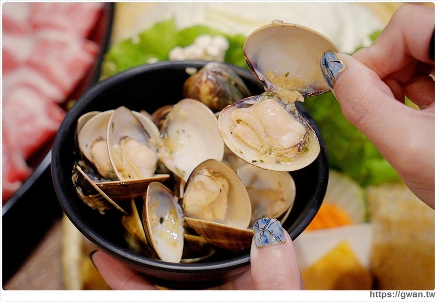 不敢相信！這間火鍋店平日只要99元就能吃三種和牛！挑戰大胃王成功再賺500元