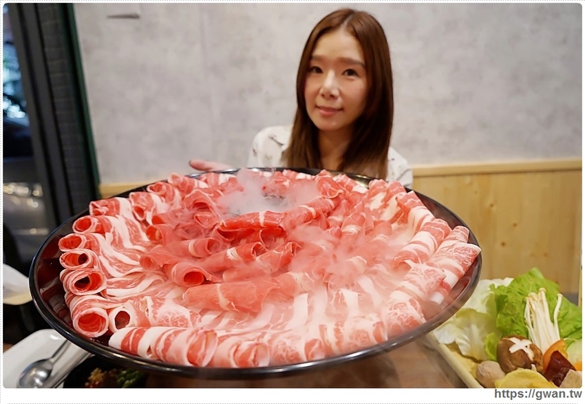 不敢相信！這間火鍋店平日只要99元就能吃三種和牛！挑戰大胃王成功再賺500元