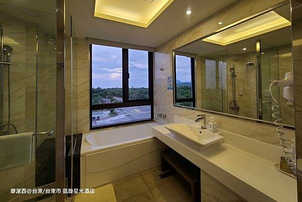 【台東/台東市】凱旋星光酒店 【台東/台東市】凱旋星光酒店