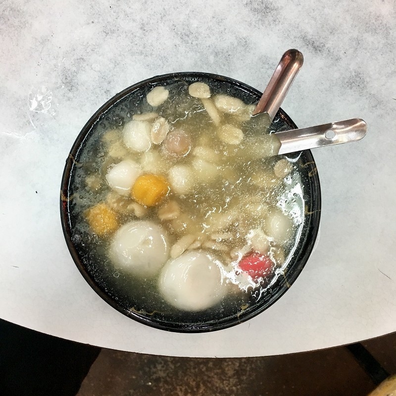 【台北｜南京復興站】客家自製湯圓＿IG必打卡的遼寧夜市甜點＿人手一碗的綜合小湯圓