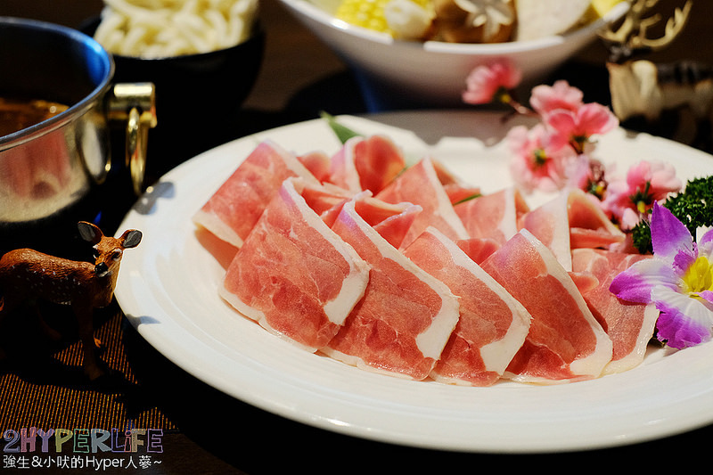 台中個人鍋,台中南屯火鍋,台中南屯美食,台中南屯聚餐餐廳,台中寵物友善餐廳,台中涮涮鍋,台中火鍋,台中火鍋推薦,台中美食,台中聚餐餐廳,麋鹿の鍋物,麋鹿鍋物 @強生與小吠的Hyper人蔘~