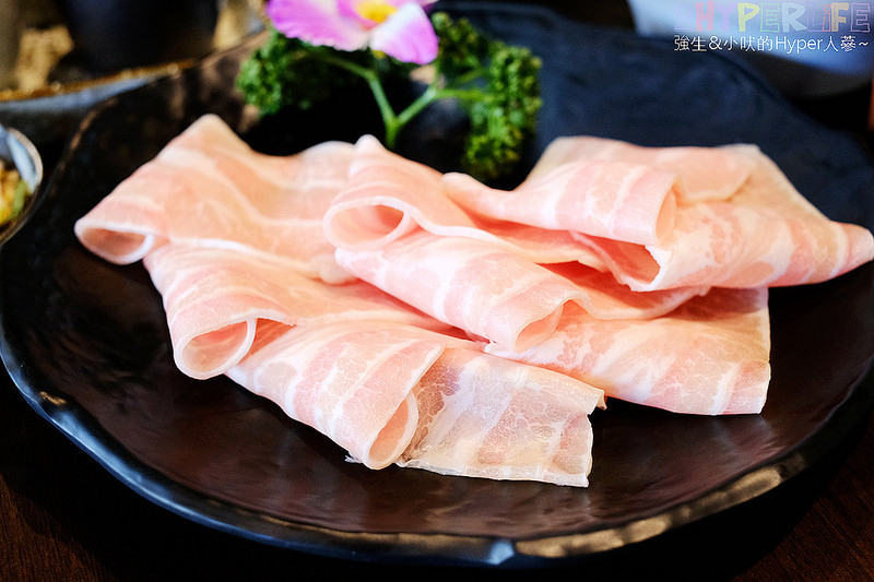台中個人鍋,台中南屯火鍋,台中南屯美食,台中南屯聚餐餐廳,台中寵物友善餐廳,台中涮涮鍋,台中火鍋,台中火鍋推薦,台中美食,台中聚餐餐廳,麋鹿の鍋物,麋鹿鍋物 @強生與小吠的Hyper人蔘~