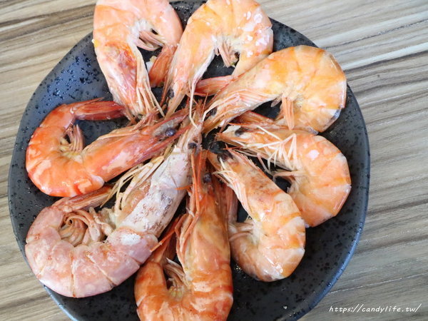 麋鹿的鍋物:台中美食│麋鹿の鍋物〃火鍋店也吃的到薑母鴨,還有明治冰淇淋讓你吃到飽!