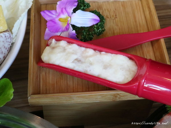 麋鹿的鍋物:台中美食│麋鹿の鍋物〃火鍋店也吃的到薑母鴨,還有明治冰淇淋讓你吃到飽!