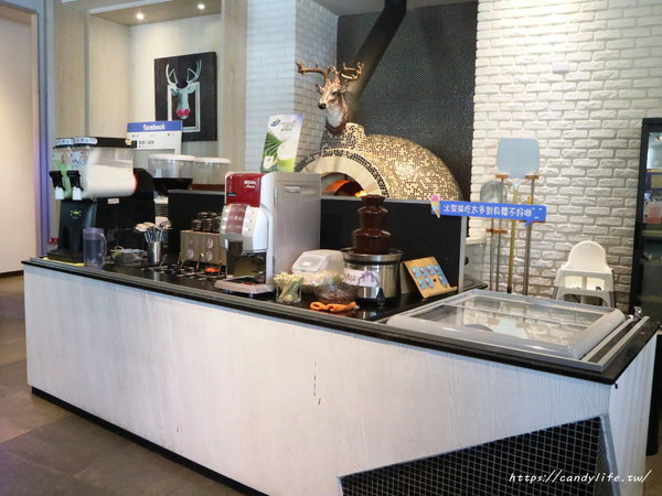 麋鹿的鍋物:台中美食│麋鹿の鍋物〃火鍋店也吃的到薑母鴨,還有明治冰淇淋讓你吃到飽!