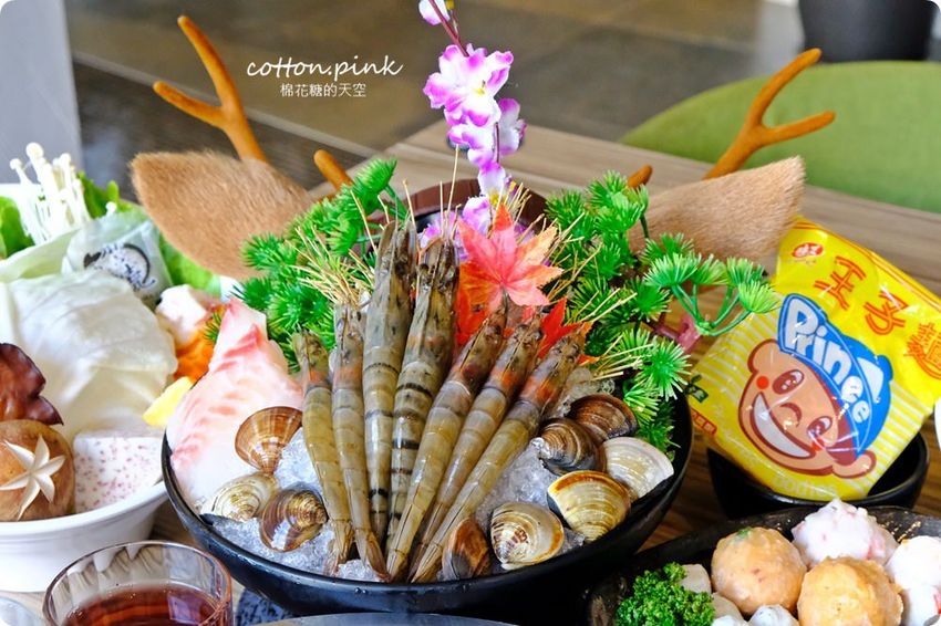 台中薑母鴨大升級-優雅版薑母鴨火鍋就在麋鹿鍋物，也能做成鴛鴦鍋喔！