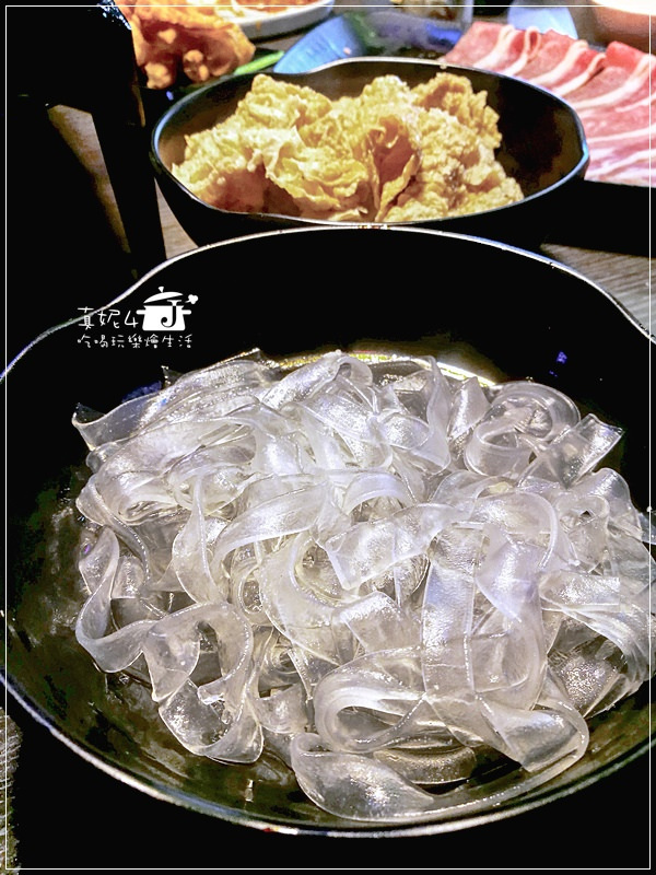 新店中正路美食 水貨烤魚火鍋